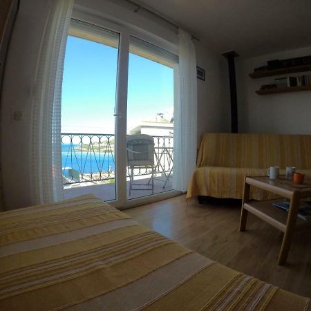 Apartman Kalajžić Omis Bagian luar foto