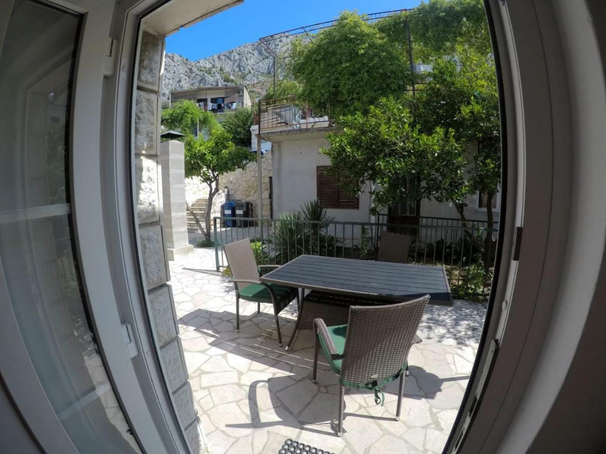 Apartman Kalajžić Omis Bagian luar foto