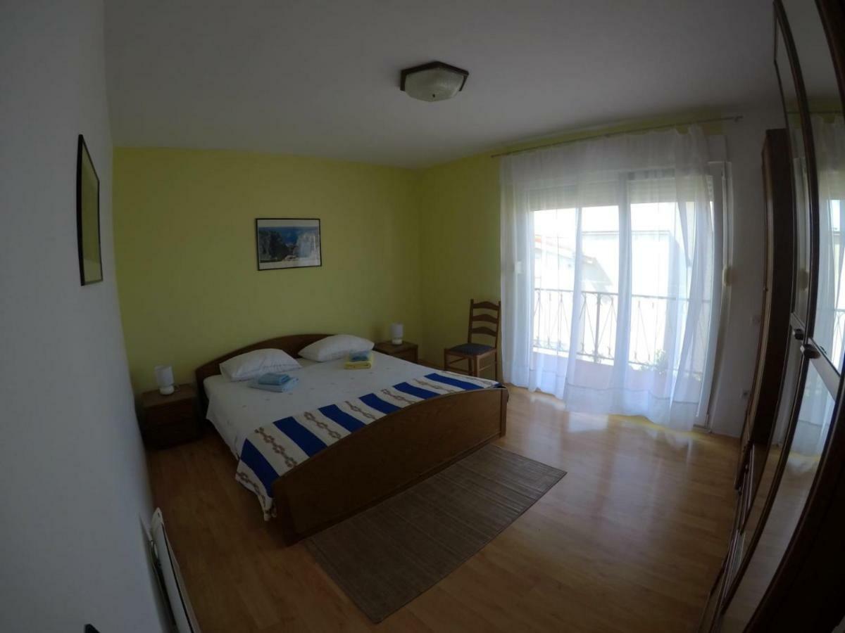 Apartman Kalajžić Omis Bagian luar foto