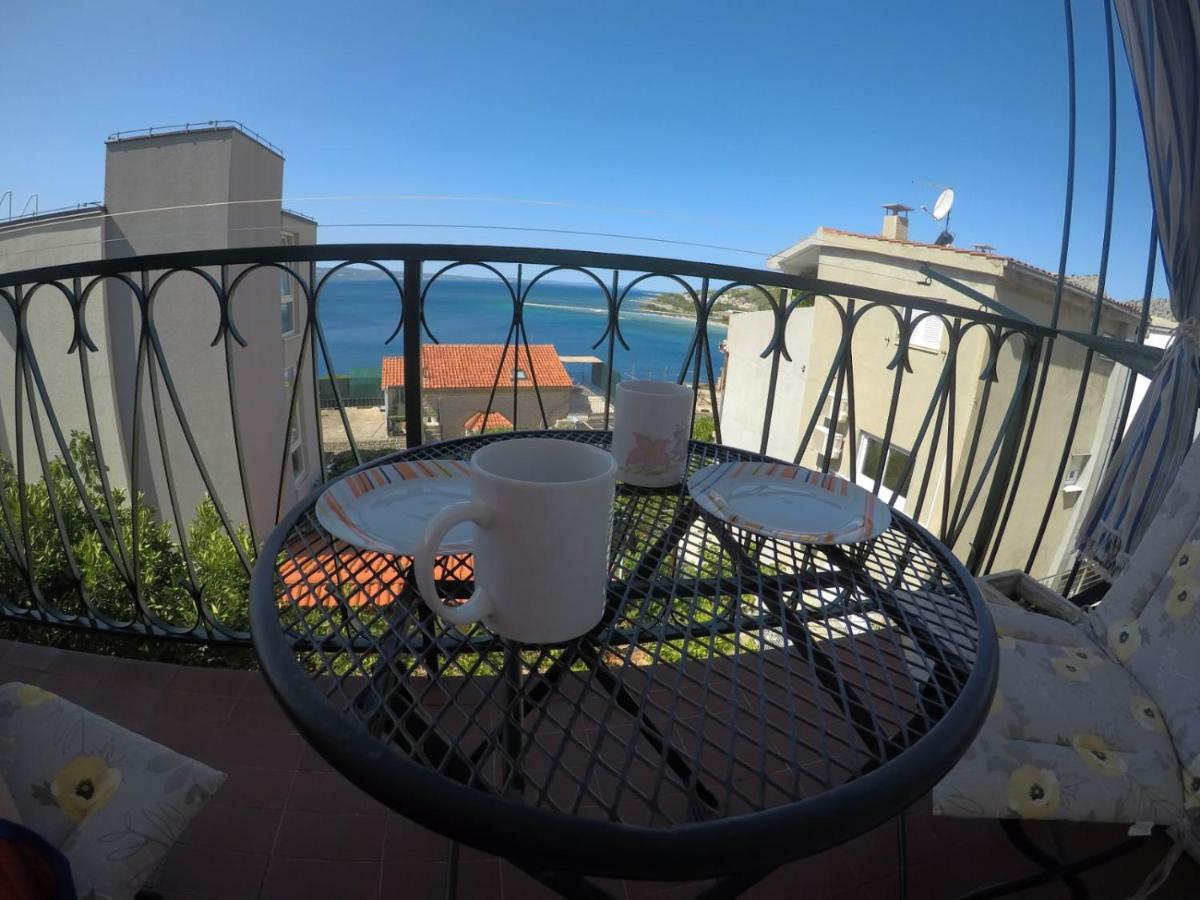 Apartman Kalajžić Omis Bagian luar foto